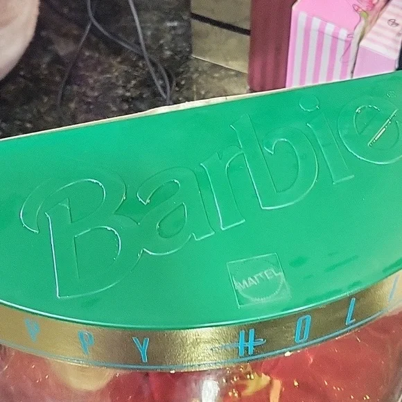 NIB Vintage 1993 Happy Holidays Barbie Special Edition By Mattel - Picture 9 of 9